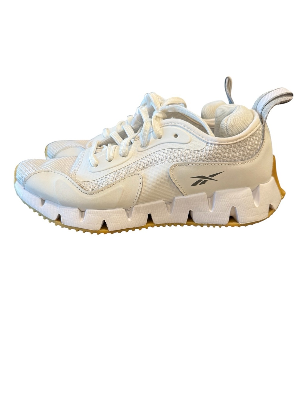 Reebok Women’s Zig Dynamica White Gum Athletic Training Running Shoes Size 7.5